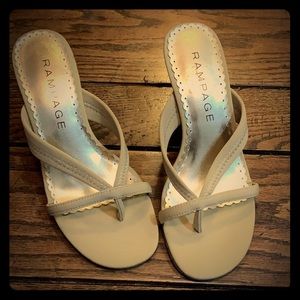 NWT Cream Kitten heels